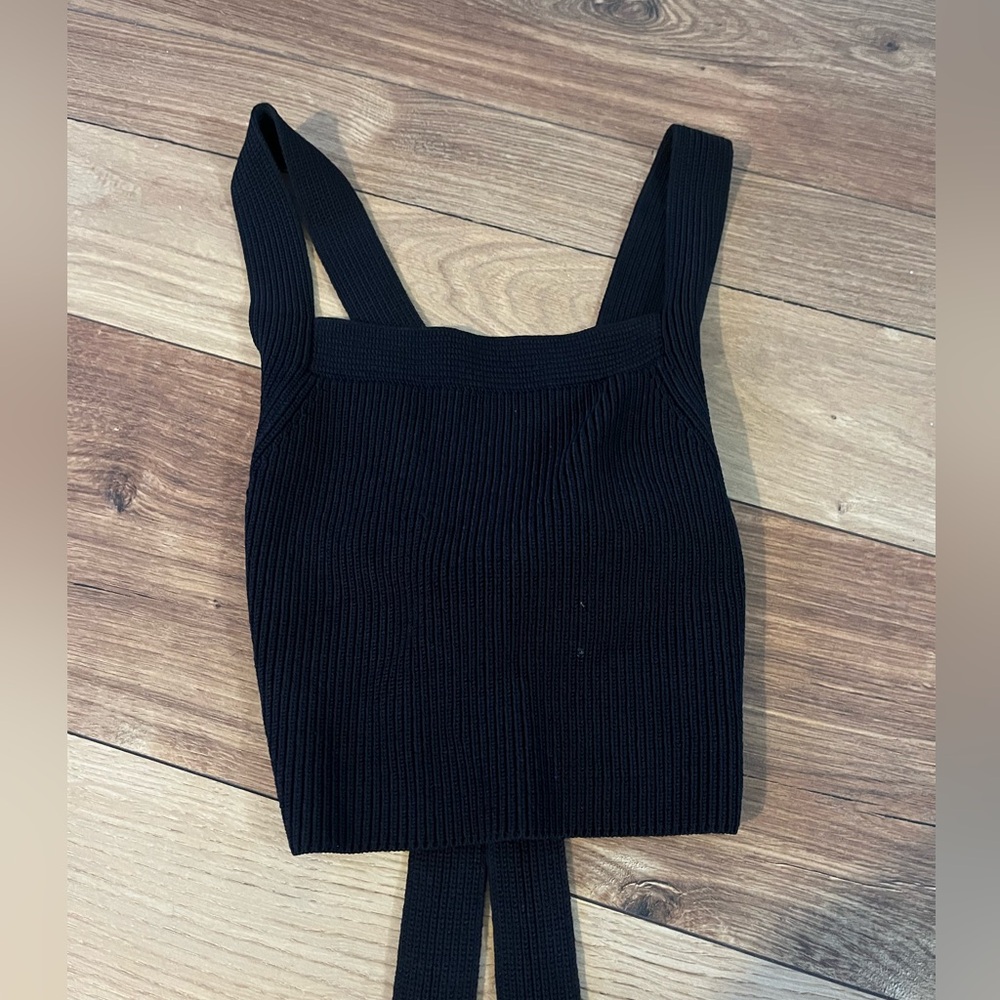 Wilfred Aritzia Ribbed Open-Back Crop Top XS